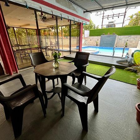 Girivihar Holiday Club - Pure Veg Лонавала Экстерьер фото