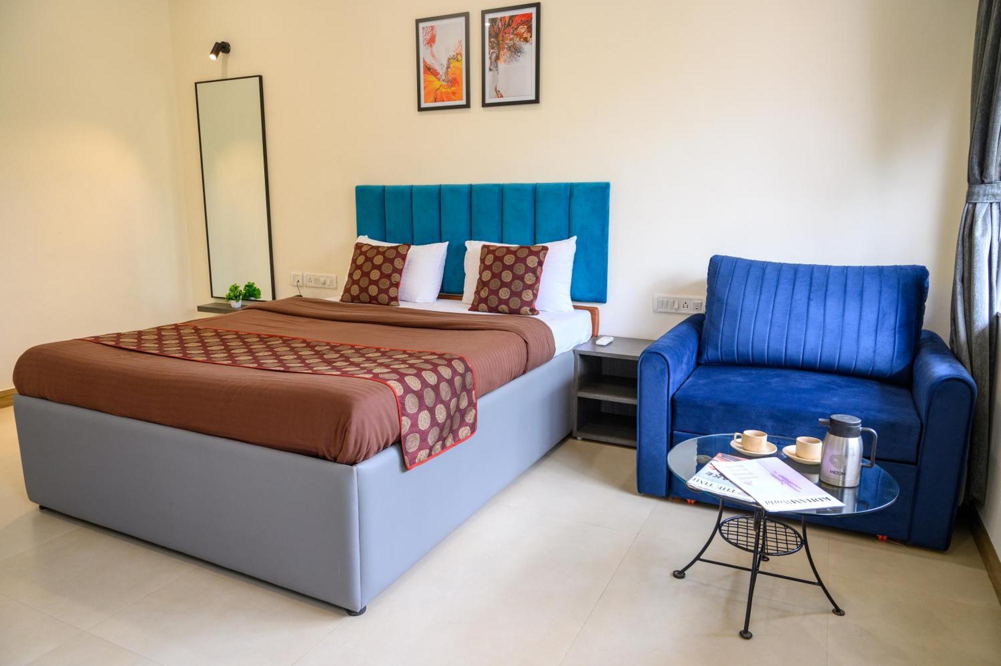 Girivihar Holiday Club - Pure Veg Лонавала Экстерьер фото